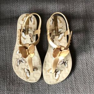 Ipanema butterfly sandals size 10